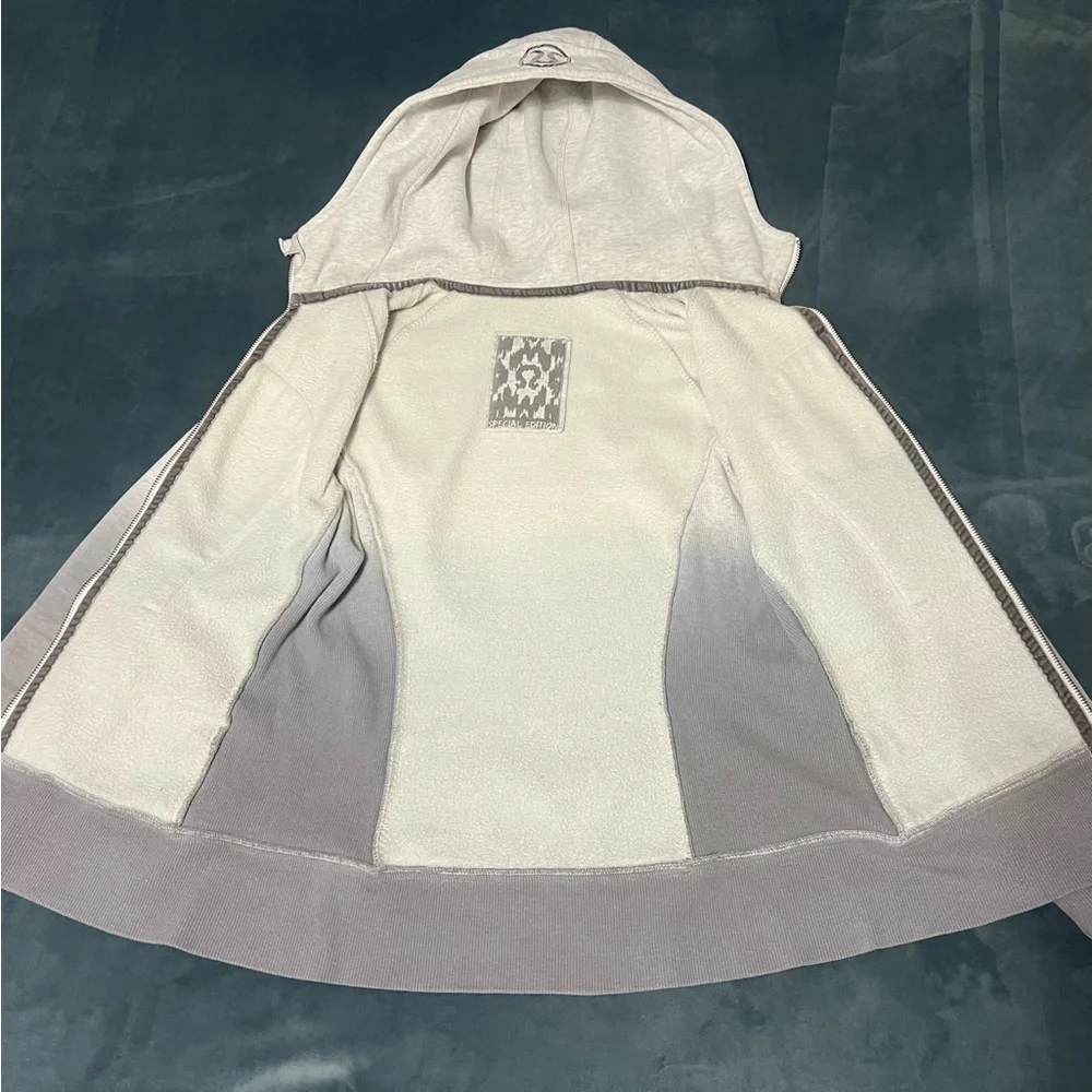 Lululemon Limiter Edition Scuba Jacket, Size: 8 - Picture 5 of 14